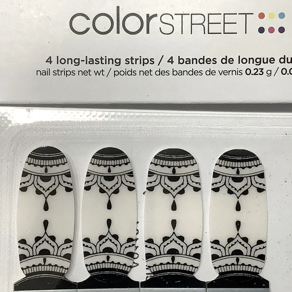 Color street clear & black print overlay called Henna Harmony. Accent set. NWT